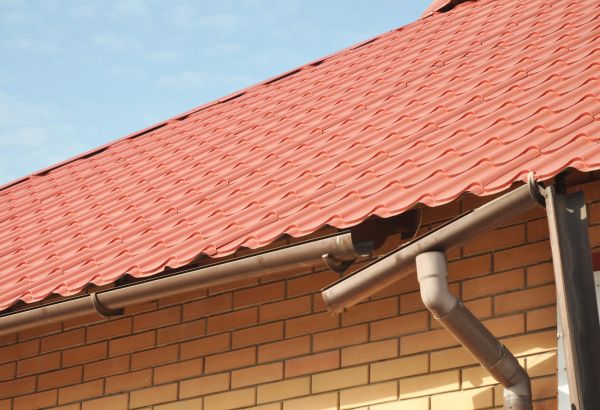 Cost of Loose Gutter Repair in Sun City West